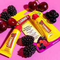 Carmex Wild Berry Tingle Free Tube 10G