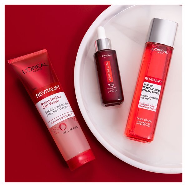 L'Oréal Paris Revitalift 5% Glycolic Acid Peeling Toner