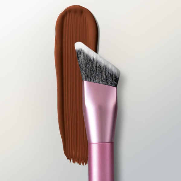 Real Techniques Cheek Hugging Contour Brush