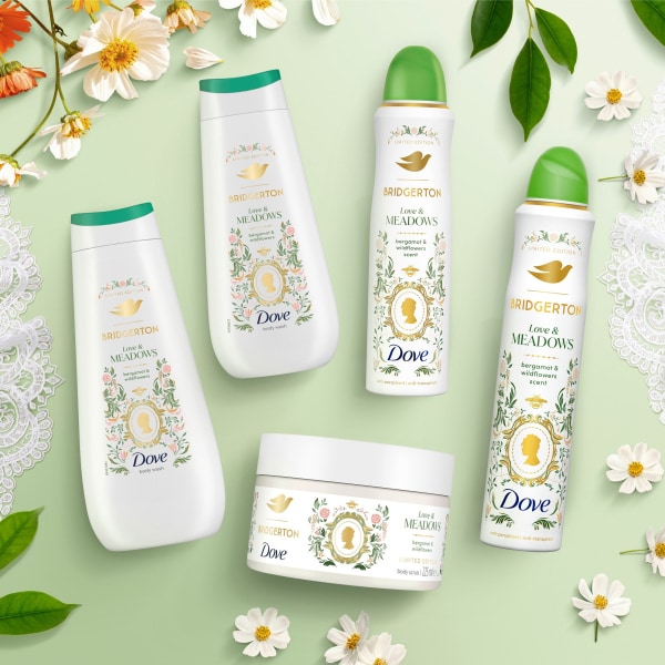 Dove Bridgerton Body Scrub Love & Meadows 225ml