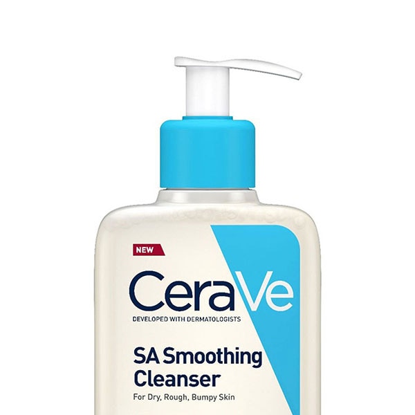 I Tried CeraVe's Renewing SA Cleanser for Clearer Skin and My Breakouts Are  Gone