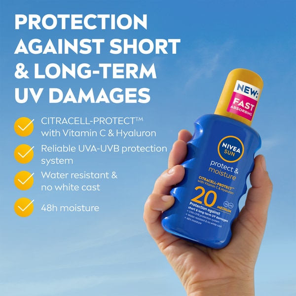 NIVEA SUN Sun Cream Spray Protect & Moisture SPF20 200ml
