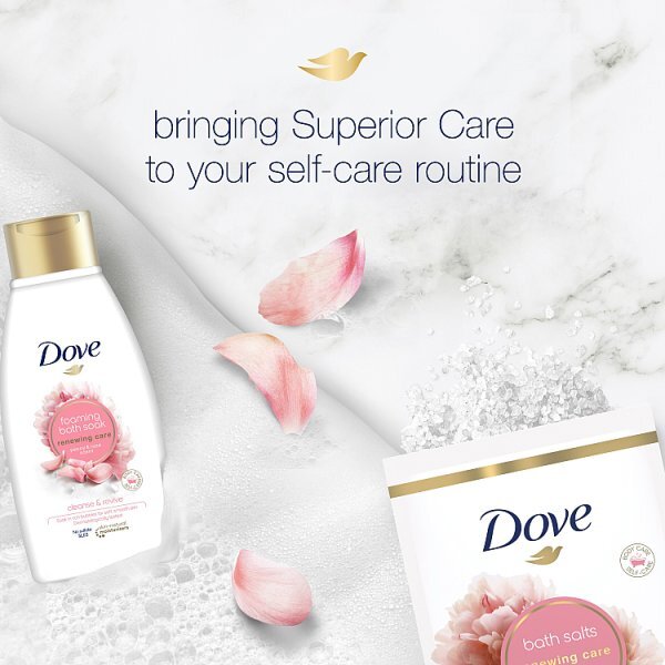 Dove Peony & Rose Renewing Care Foaming Bath Soak 450ml