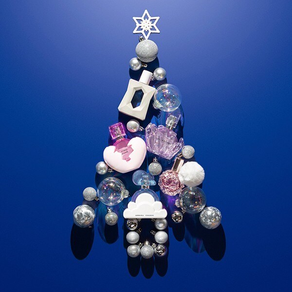 Ariana Grande God Is A Woman EDP Gift Set 30ml & 10ml Spray Pen