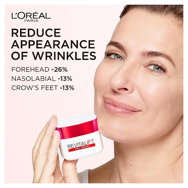 L’Oréal Paris Revitalift Hydrating Day Cream Face Moisturiser with Pro-Retinol 50ml