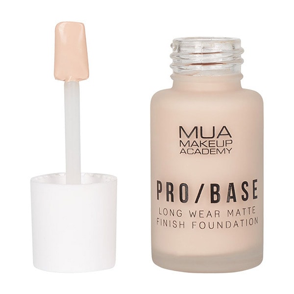 MUA Pro Base Long Wear Matte Finish Foundation 120