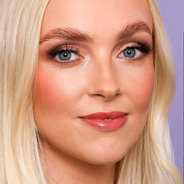 Mua The Everything Edit