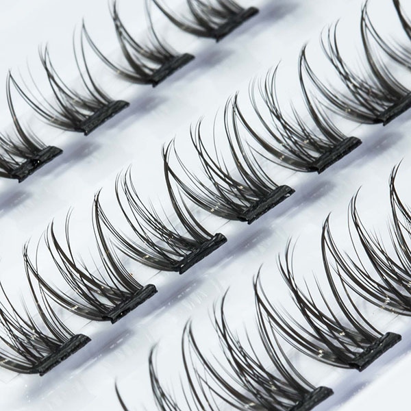 Lash Fx Press & Go - St Tropez: Wispy & Long With Black Glue