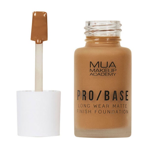 MUA Pro / Base Long Wear Matte Finish Foundation 182