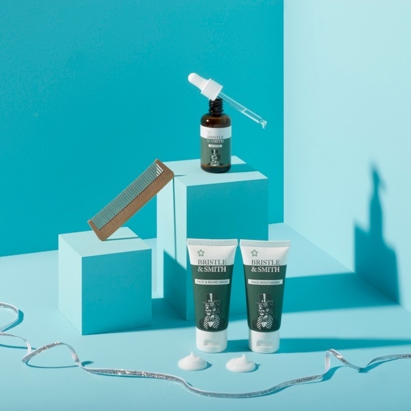 Superdrug Bristle & Smith Beard Set With Comb