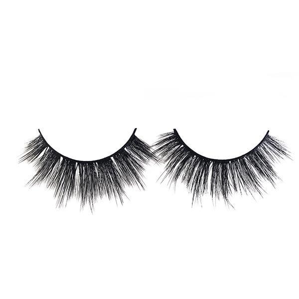 Little Mix LMX On Duty Volume Lashes