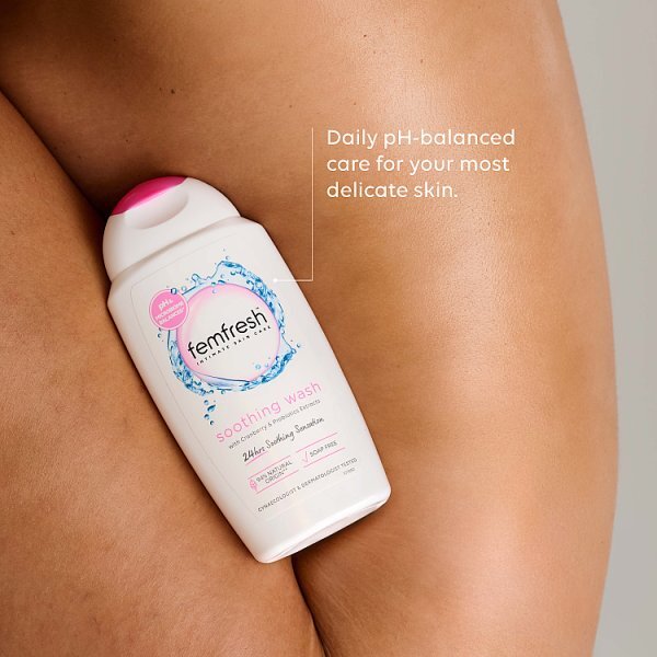 Femfresh Soothing Wash 250ml