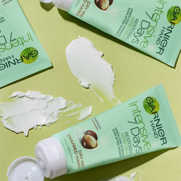 Garnier Intensive 7 Days Shea Hand Cream Dry Skin 100ml