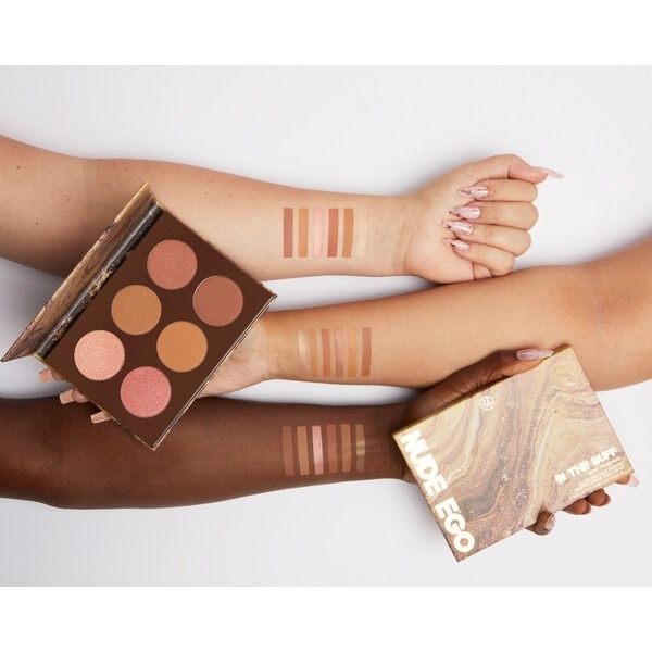 In The Buff - All-In-One Face Palette (Light/Medium)