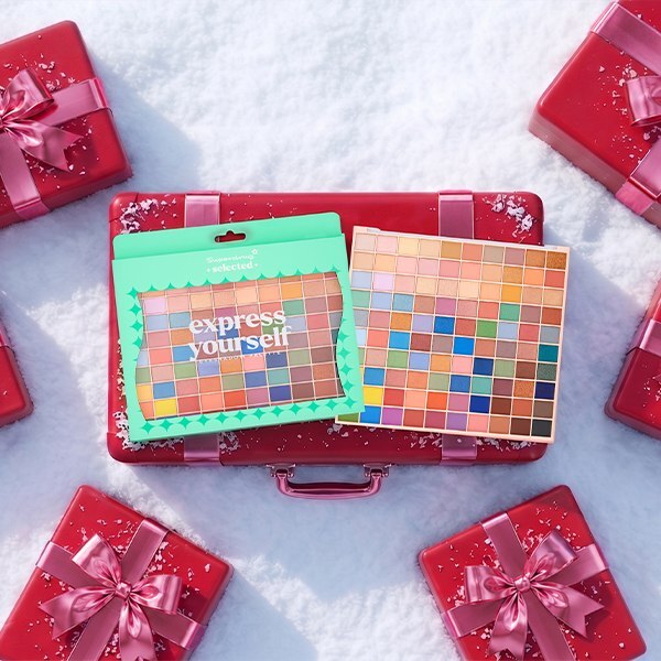 Selected By Superdrug Eyeshadow Palette Makeup Gift