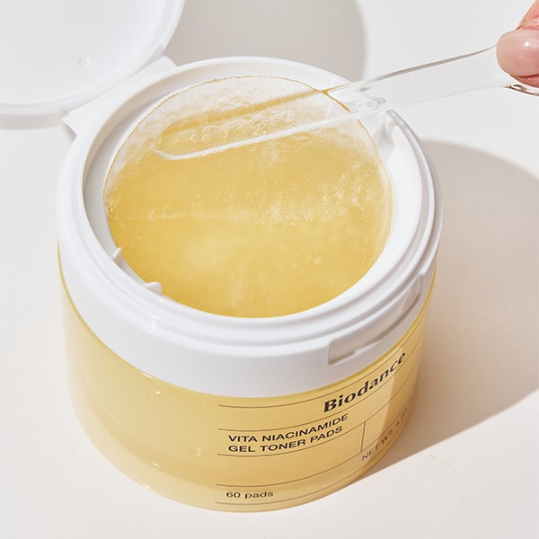 [Biodance] Vita Niacinamide Gel Toner Pads 60Pads