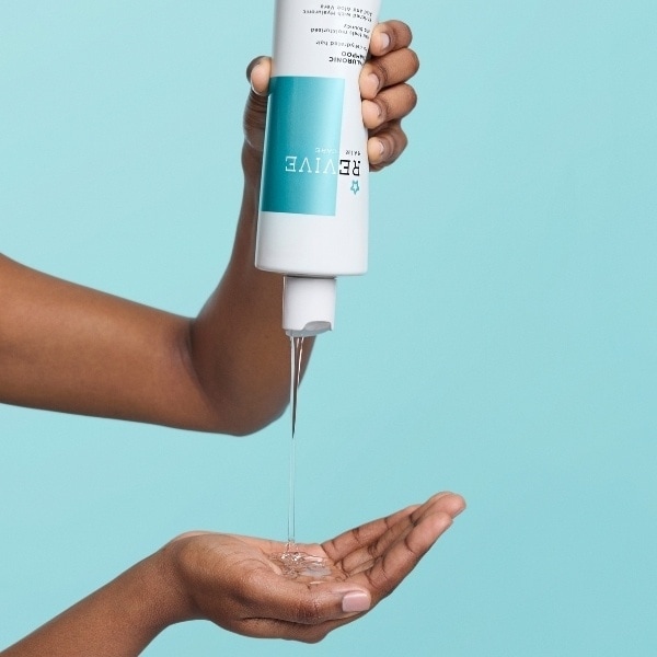 Superdrug Revive Hyaluronic Shampoo 400ml