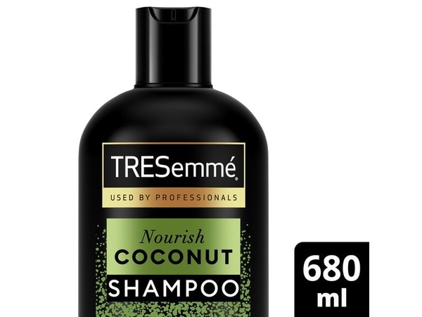 TRESemme Nourish Coconut Shampoo 680 ml