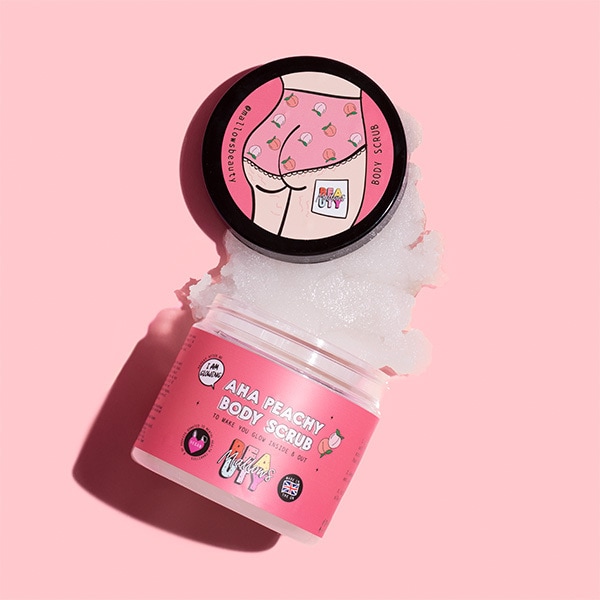 Mallows Beauty Peach Body Scrub 200G