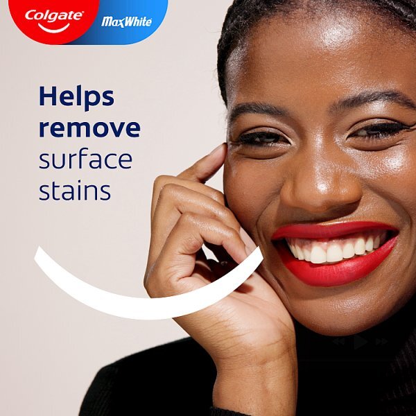 Colgate Max White Medium Toothbrush