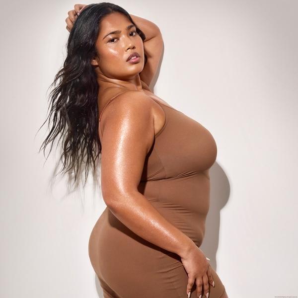 Playboy Nude Mood Shimmer Fragrance Mist 250Ml