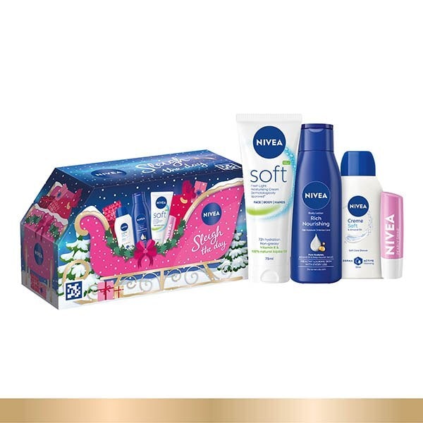 Nivea Pamper Van Sleigh Mini Christmas Gift Set
