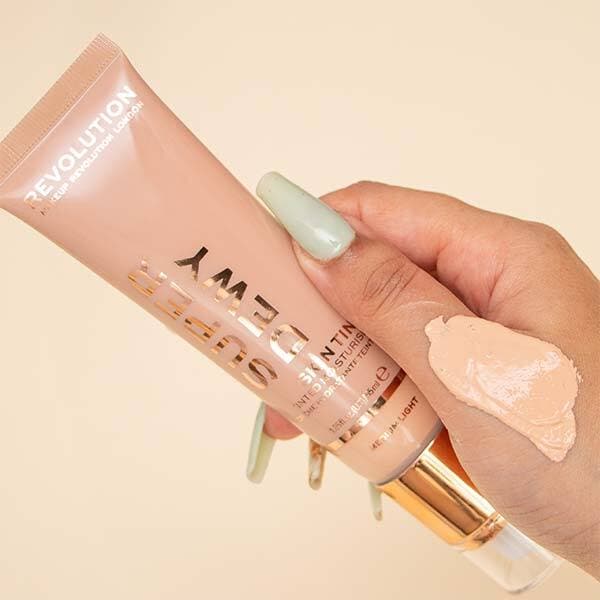 Revolution SuperDewy Tinted Moisturiser Medium Light