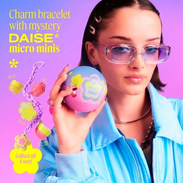 DAISE Mystery Charm Bracelet with Beauty Micro Minis