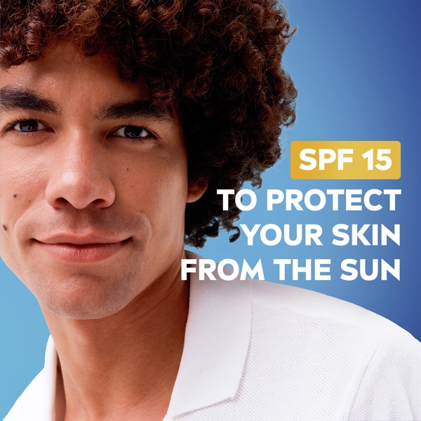 Nivea Men Sensitive Moisturiser Spf15 With 0% Alcohol 75Ml