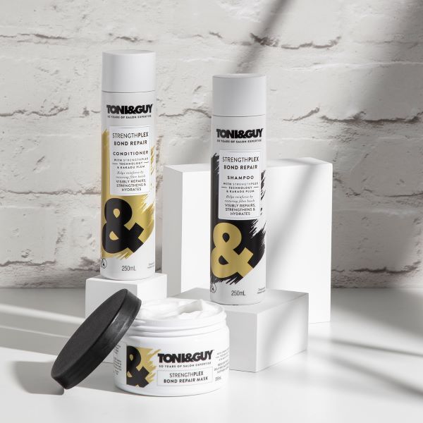 Toni & Guy Strengthplex Bond Repair Conditioner 250Ml