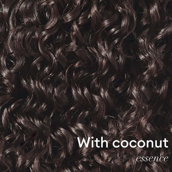 Tresemme Nourishing Coconut Shampoo 680ml
