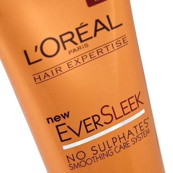 L'Oreal EverSleek Smoothing & Moisture Shampoo 250ml