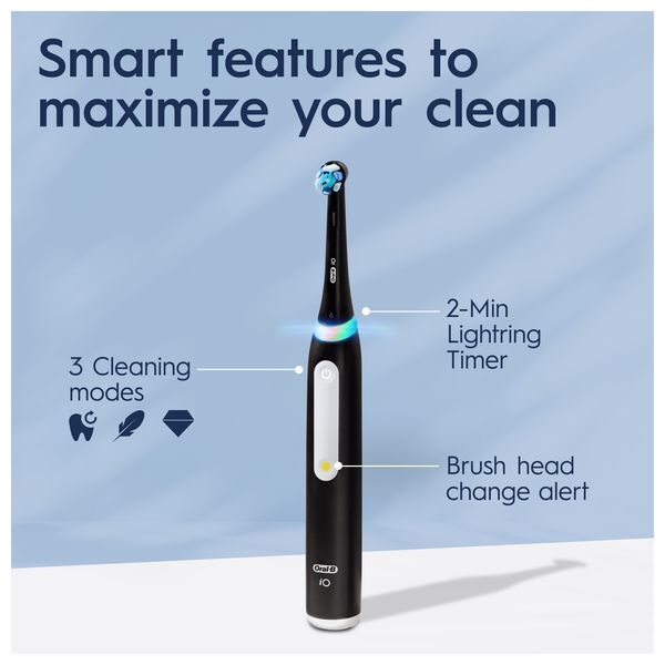 Oral-B iO3 Matt Black Electric Toothbrush with Travel Case