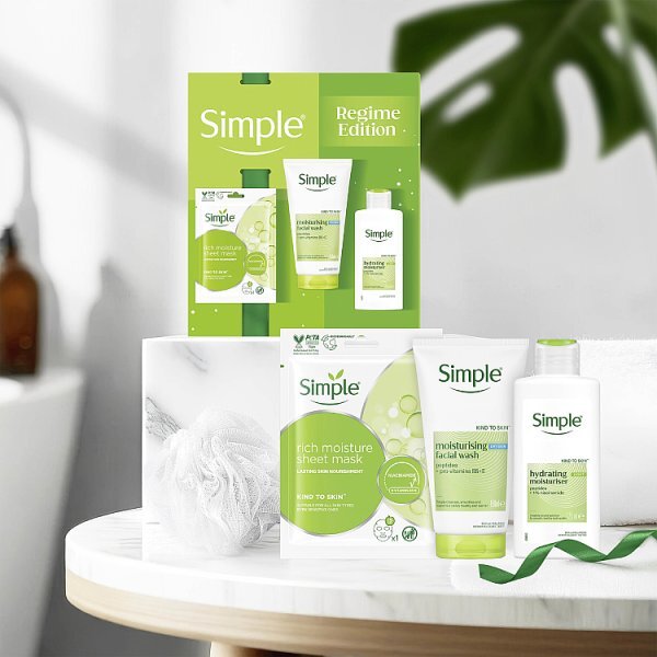 Simple Skincare Daily Regime Christmas Gift Set