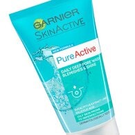 Pure Active Anti Blackhead Face Wash 150ml