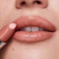 Avon Hydramatic Shine Lipstick Peach