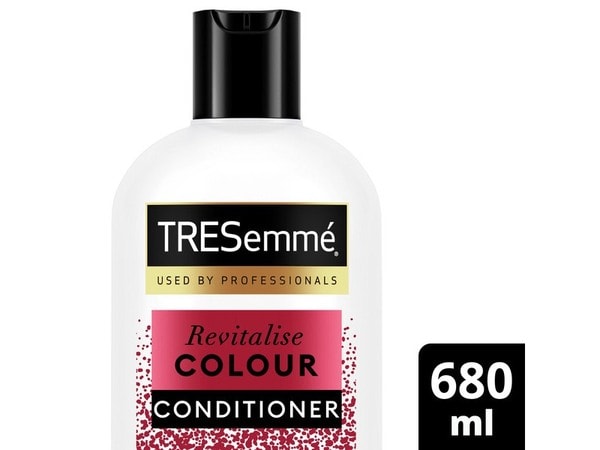 TRESemmé Revitalise Colour Conditioner 680 ml
