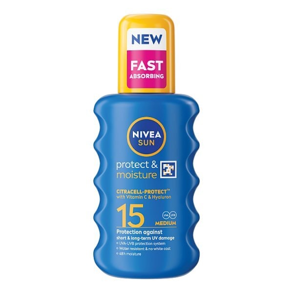 NIVEA SUN Suncream Spray Protect & Moisture SPF15 200ml