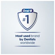 Oral-B 123 Indicator 35 Medium Manual Toothbrush