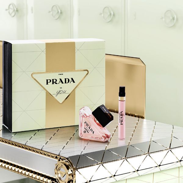 Prada candy kiss on sale superdrug