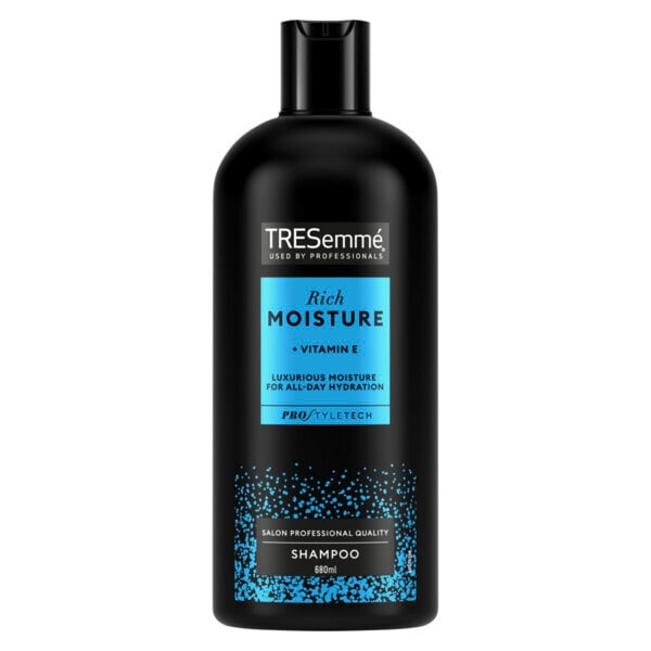 Tresemme Rich Moisture  Shampoo 680ml