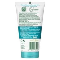 Simple Daily Skin Detox Clear Pore Scrub 150ml