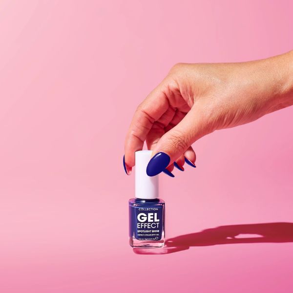 Collection Spotlight Shine Gel Effect Nail Polish 27 Bold Blue
