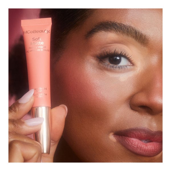 MCoBeauty Soft Matte Beauty Wand Peach Bellini Blush