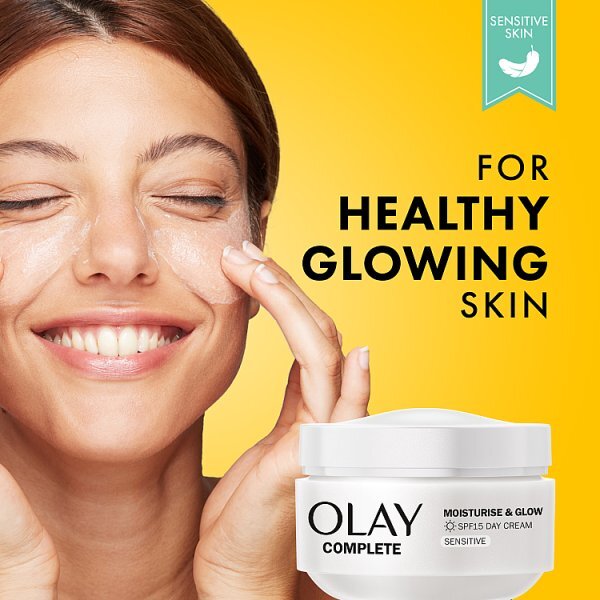 Olay Complete 3in1 Sensitive Moisturiser SPF15 50ml