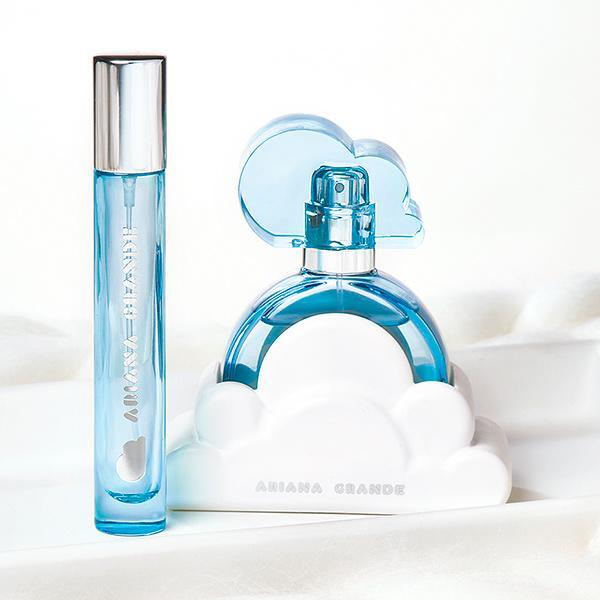 Ariana Grande Cloud Gift Set 30Ml Edp & Spray Pen