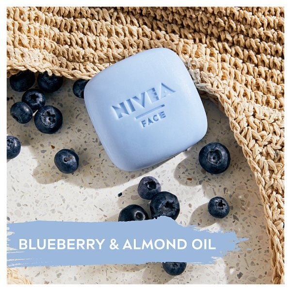 Nivea Magicbar Almond Oil & Blueberry Face Cleansing Bar 75G