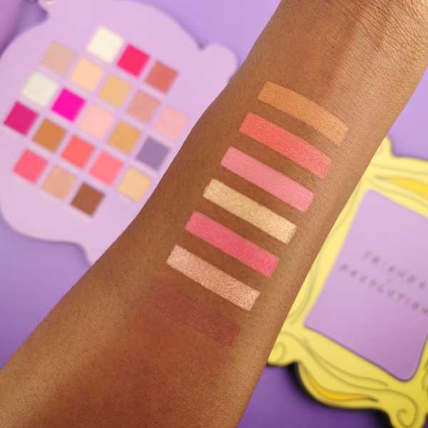 Revolution X Friends Open The Door Shadow Palette
