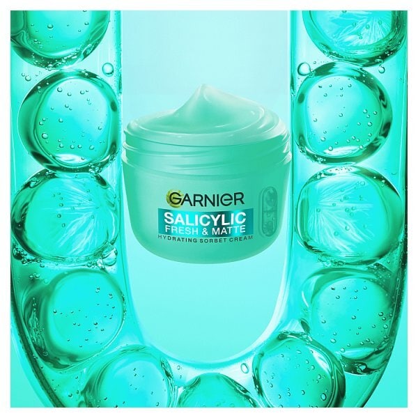 Garnier Salicylic Fresh & Matte Hydrating Sorbet Cream for Oily Skin