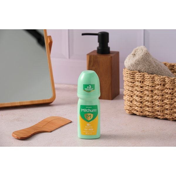 Mitchum Pure Fresh Anti-Perspirant Roll On 100ml
